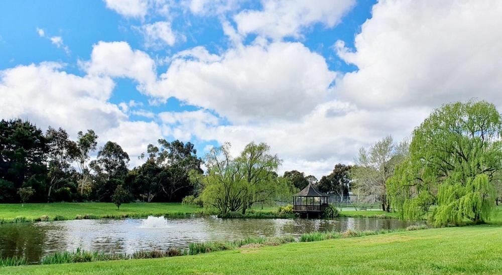 Briars Country Lodge Bowral Ngoại thất bức ảnh
